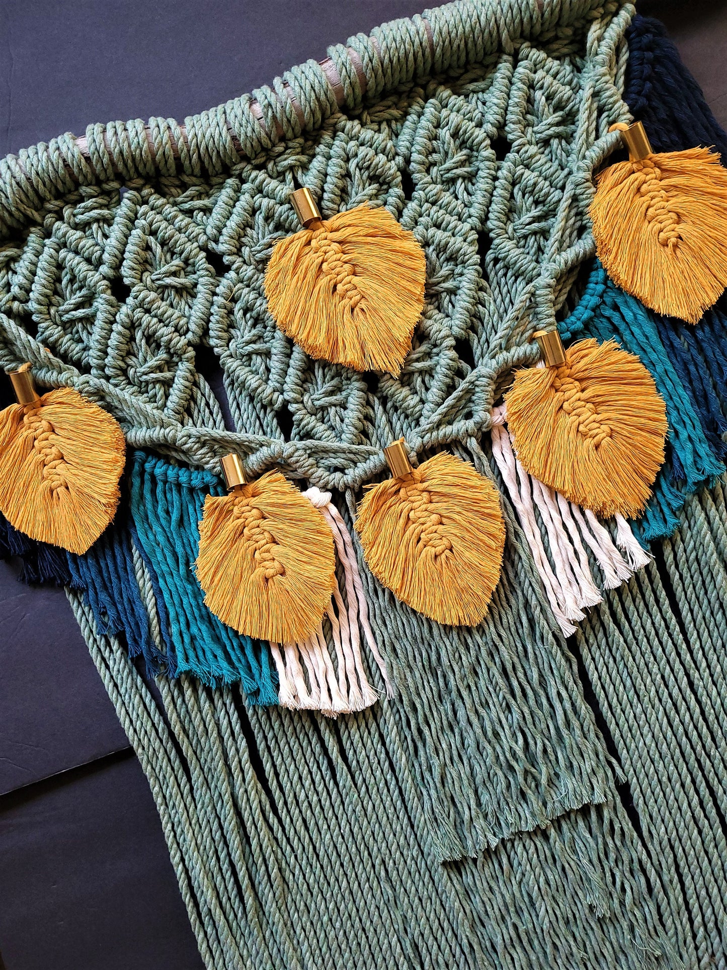 Macrame Wall Hanging | Tapestry | Handmade Wall Art | Home Decor | Boho | Driftwood |