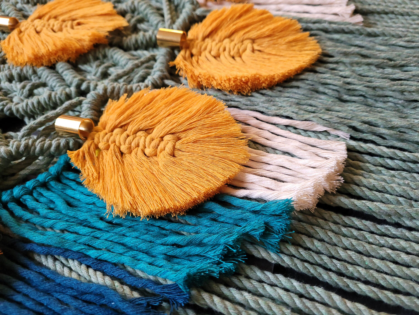 Macrame Wall Hanging | Tapestry | Handmade Wall Art | Home Decor | Boho | Driftwood |